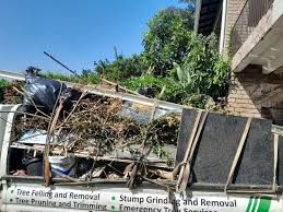 Same-Day Junk Removal Services in Labarque Creek, MO